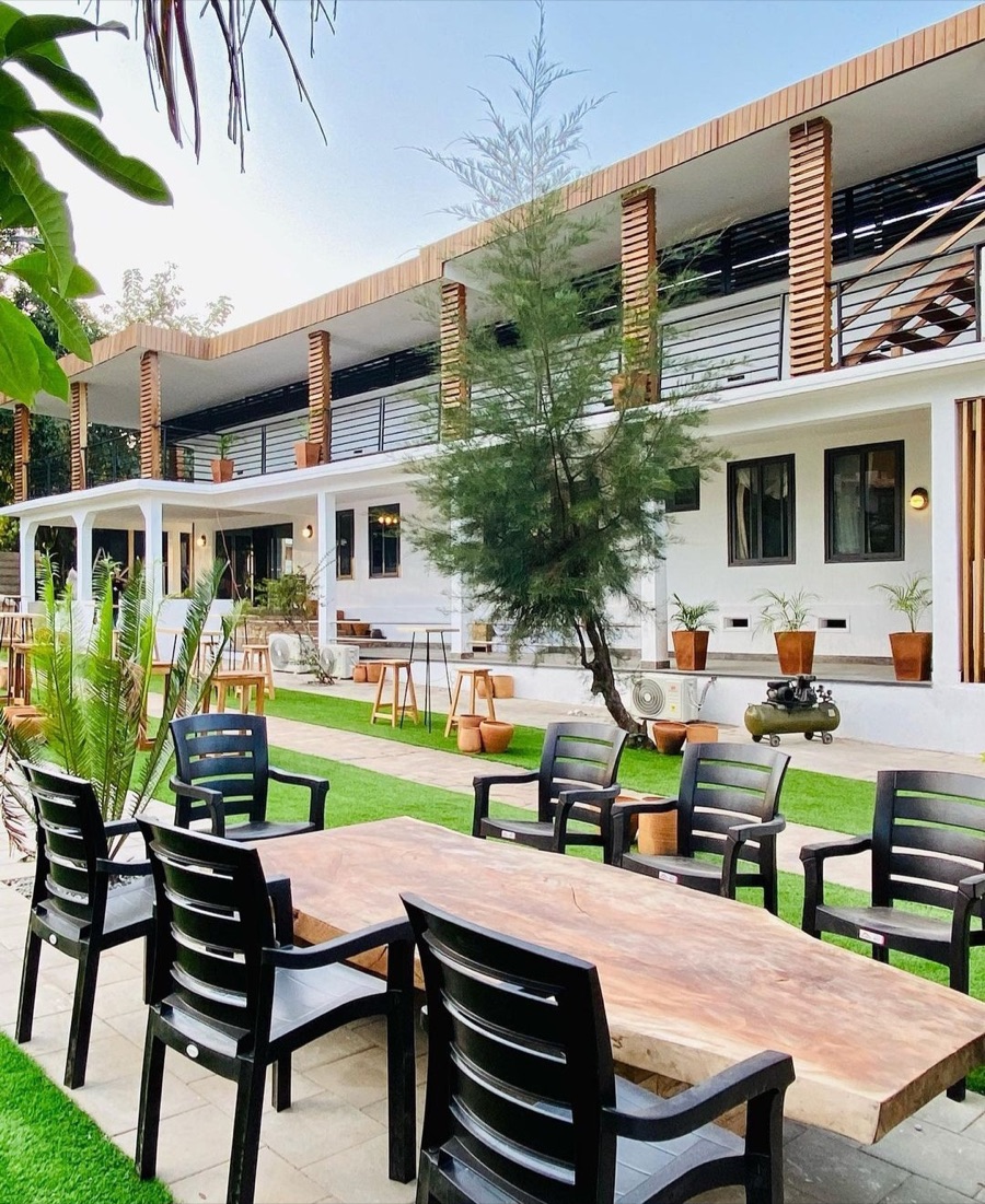 Villandro Palms
